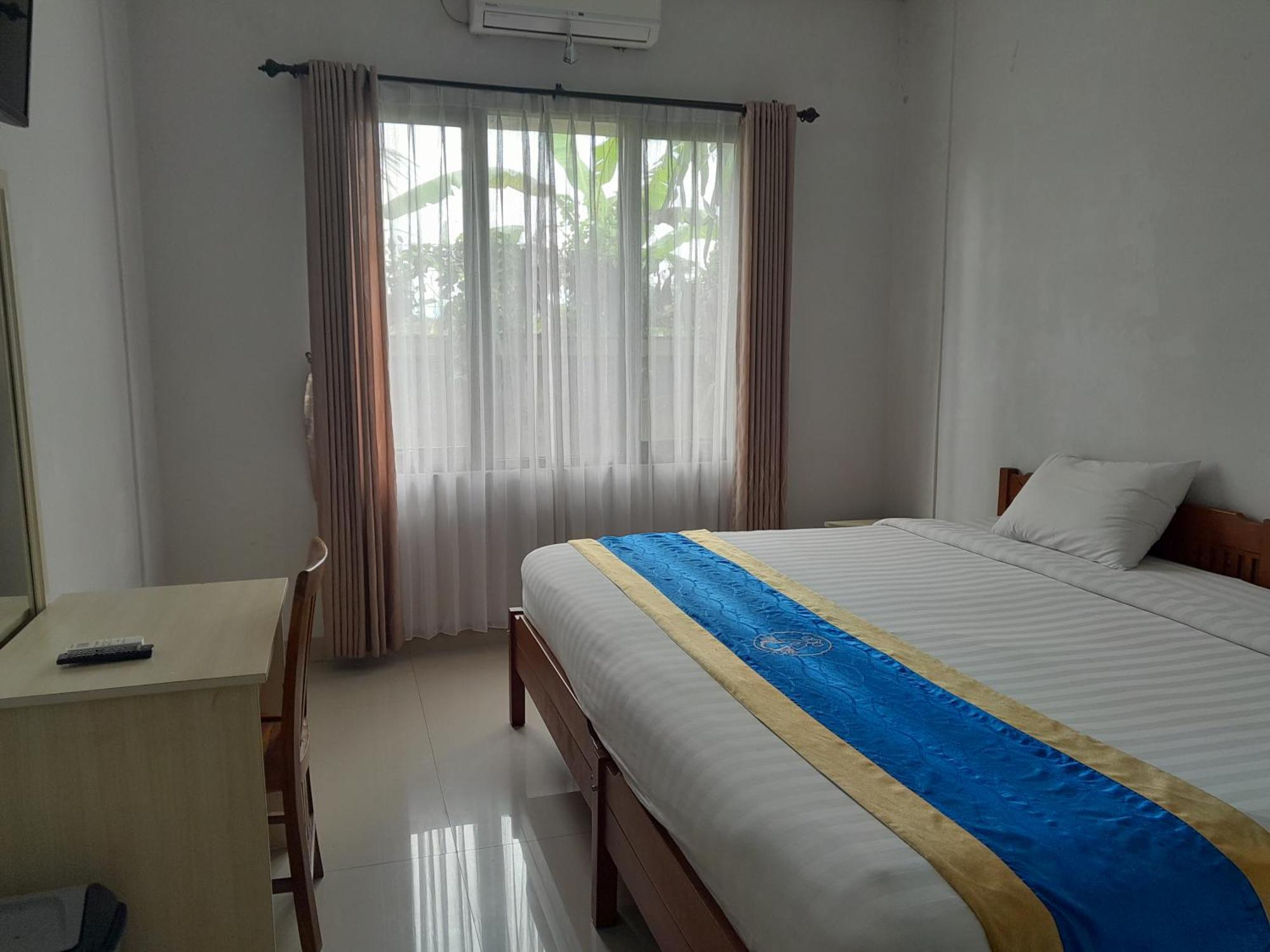 Hotel Dhyana Pura Kapal Eksteriør billede