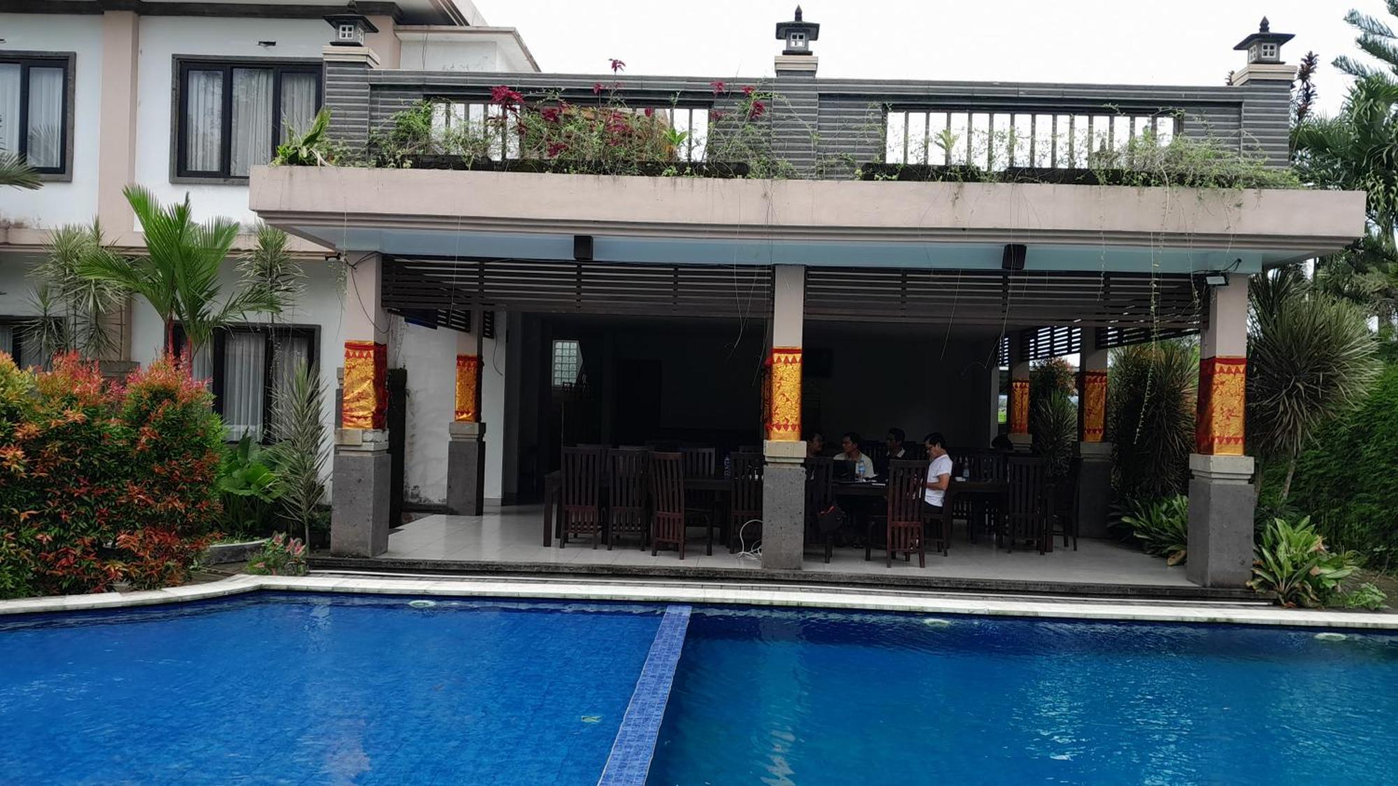 Hotel Dhyana Pura Kapal Eksteriør billede